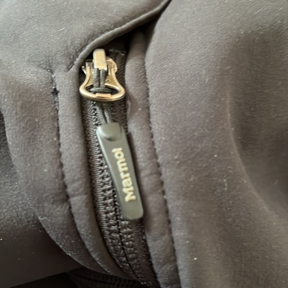 Marmot Zip Up Fleece Lined Jacket With Hood - Picture 5 of 8